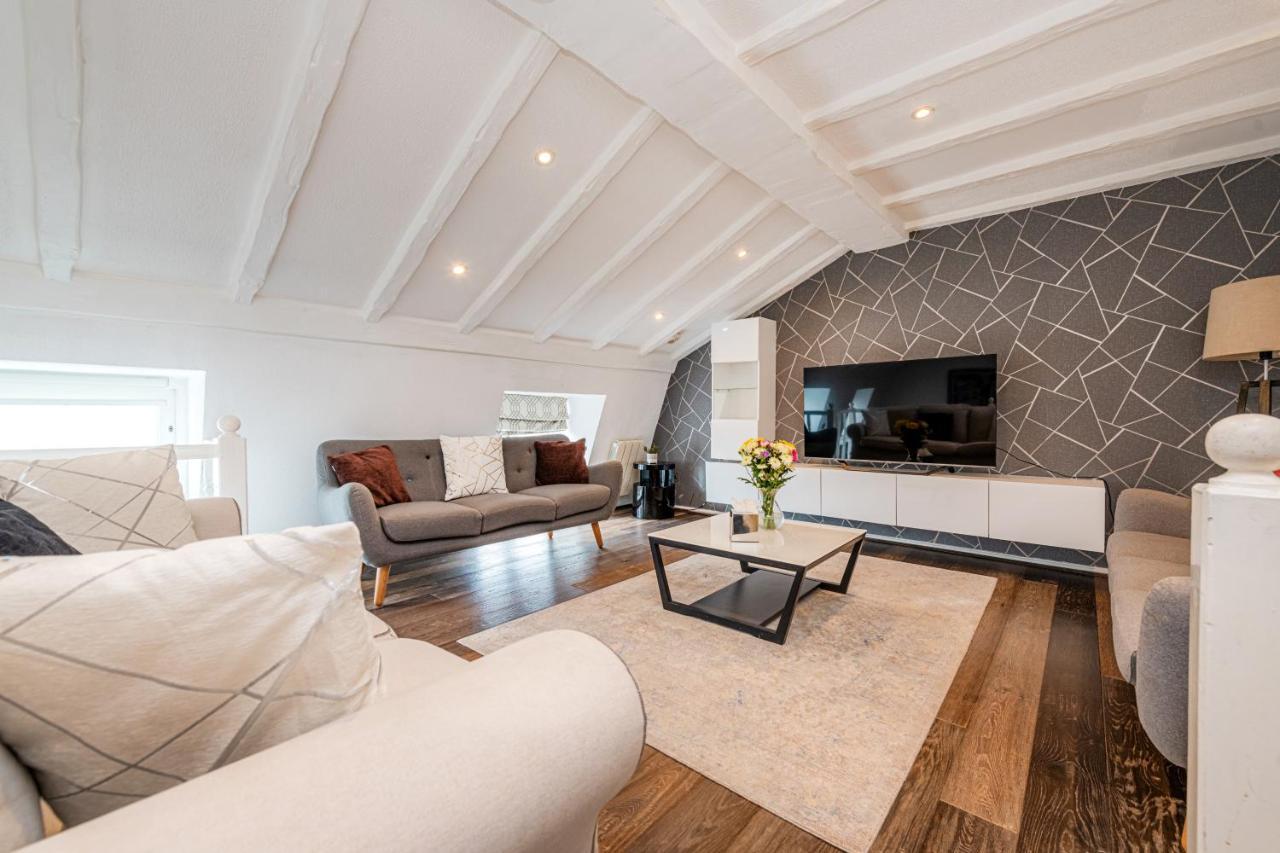 Queensgate Court Лондон Екстериор снимка