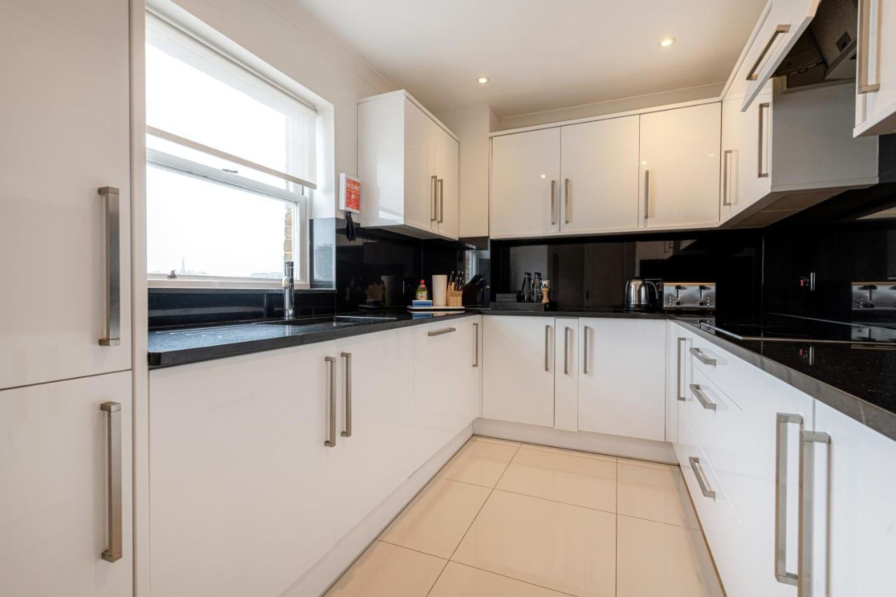 Queensgate Court Лондон Екстериор снимка